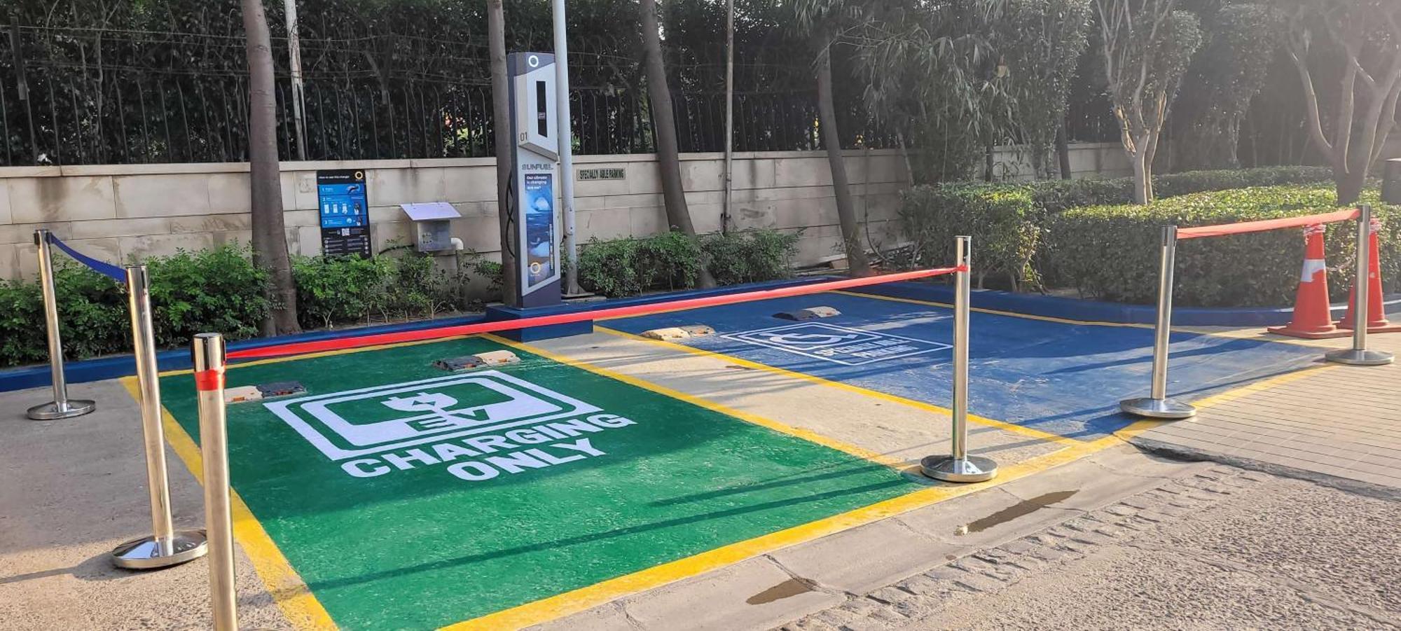 فندق راديسون بلو، غريتر نويدا نويدا الكبرى المظهر الخارجي الصورة A shared bicycle station in Beijing