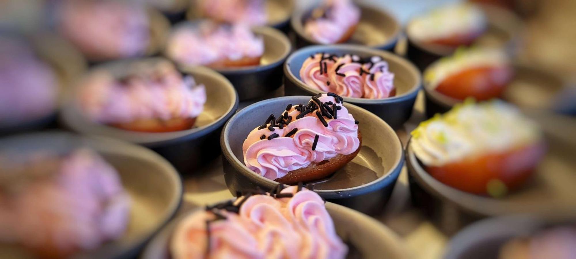 فندق راديسون بلو، غريتر نويدا نويدا الكبرى المظهر الخارجي الصورة Cupcakes